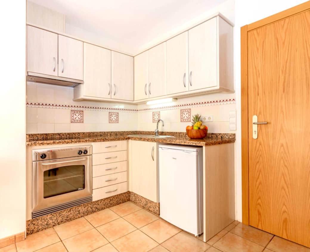 Apartamento Sa Varadero 2D Vista Mare Laterale Lejlighed Es Pujols Eksteriør billede